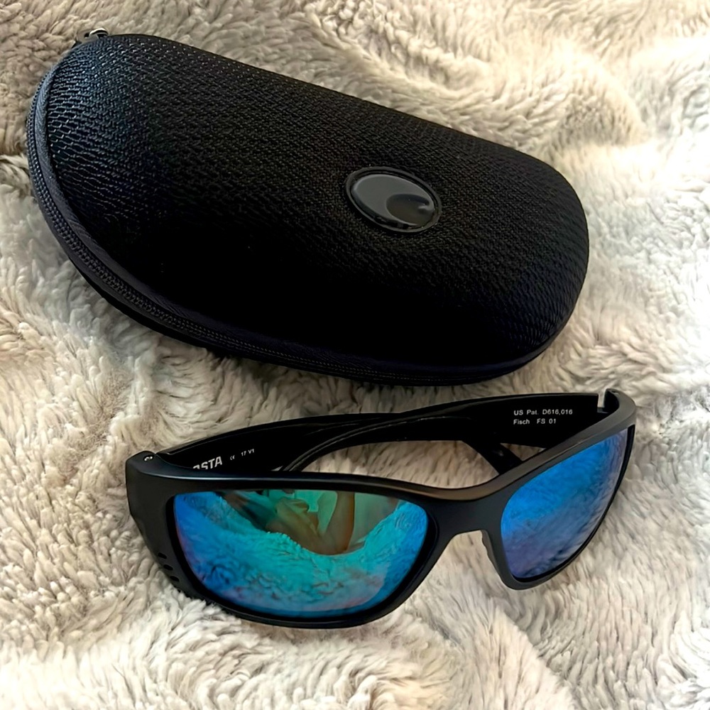 Costa Del Mar Matte Black Out Sunglasses